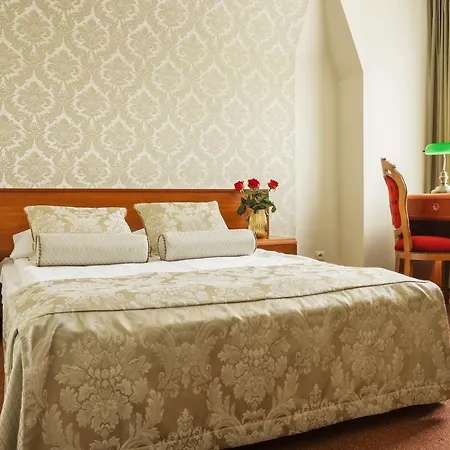 Lesna Perla - Restauracja I Hotelowe Bed & Breakfast 3*