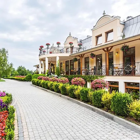 Lesna Perla - Restauracja I Hotelowe Отель типа 