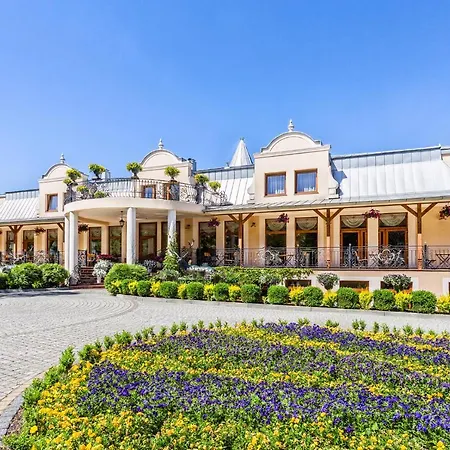 Lesna Perla - Restauracja I Hotelowe 3*