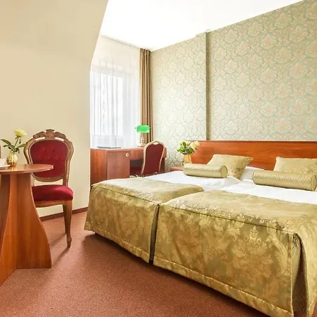 Lesna Perla - Restauracja I Hotelowe