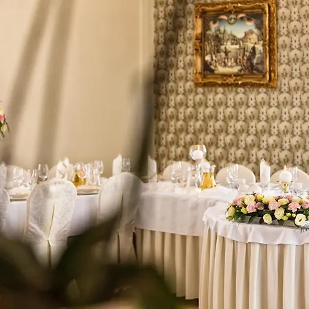 Lesna Perla - Restauracja I Hotelowe Bed & Breakfast Rudziniec