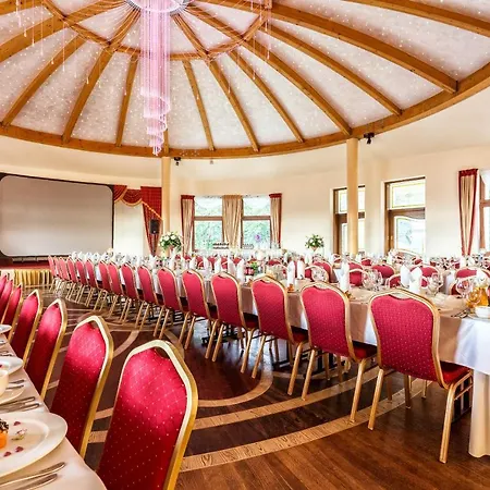 Lesna Perla - Restauracja I Hotelowe Rudziniec