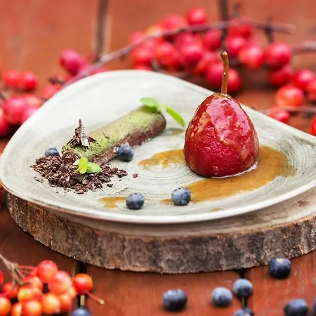 Bed & Breakfast Lesna Perla - Restauracja I Hotelowe