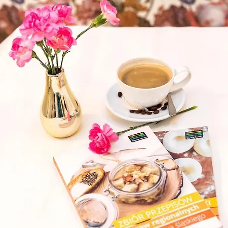 Bed & Breakfast Lesna Perla - Restauracja I Hotelowe 3*