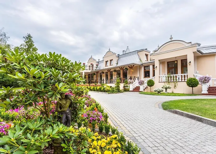 Lesna Perla - Restauracja I Hotelowe Bed & Breakfast 3*